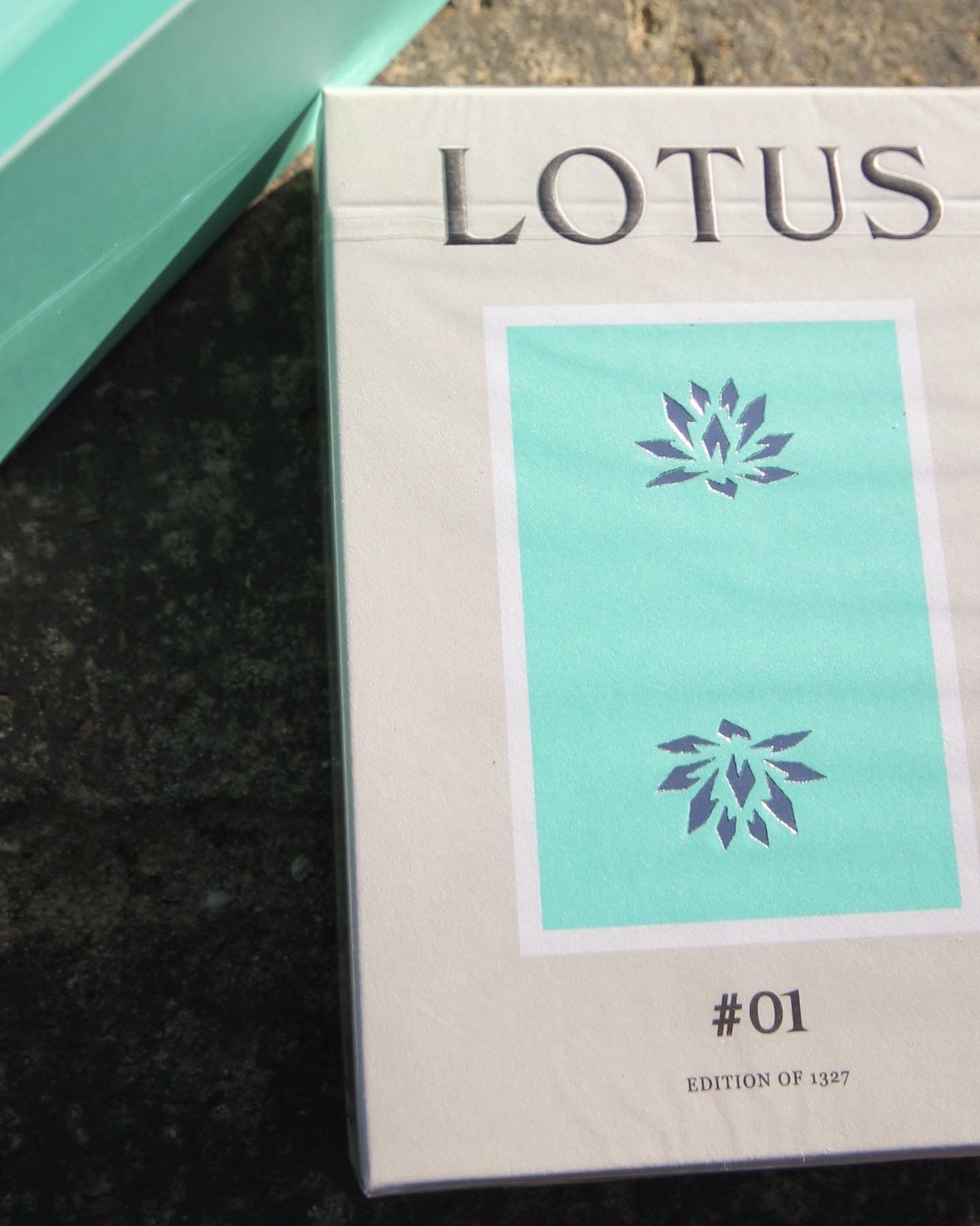 Lotusinhand Playing Cards - Deckita Decks