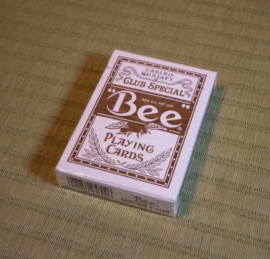 Brown Wynn Playing Cards by Bee - Deckita Decks